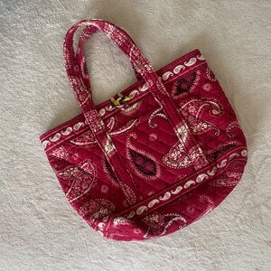 Vera Bradley Hand Bag